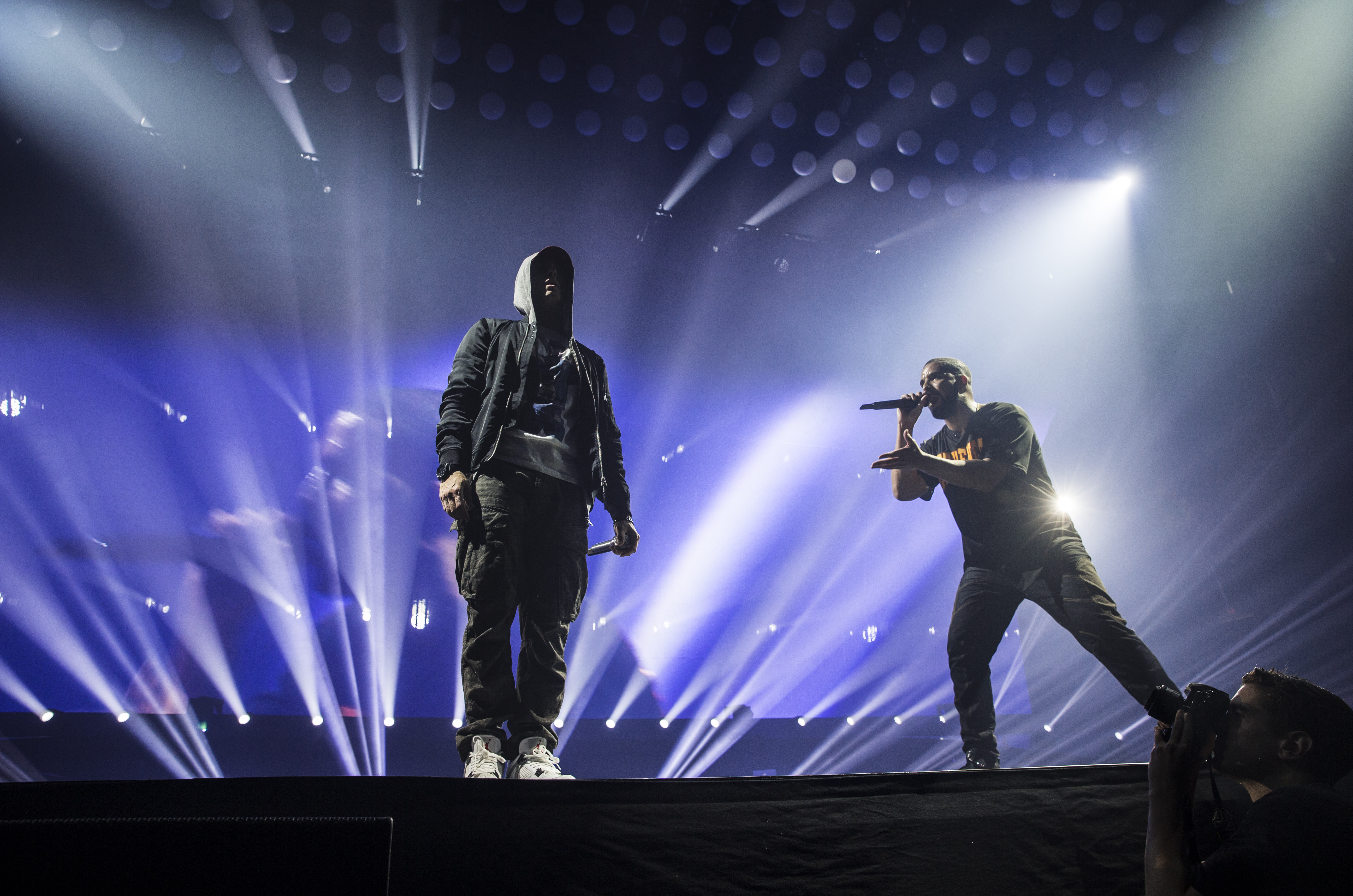 Drake Introduces 'The Greatest Rapper' Eminem on Stage in Detroit |  Billboard – Billboard