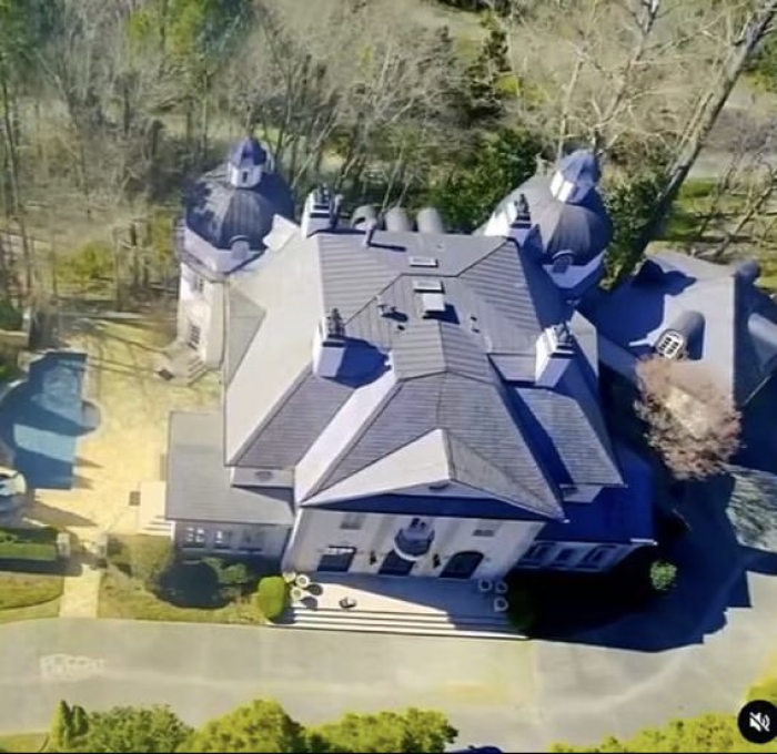 Rick Ross Buys Meek Mills' Atlanta Home for $4.2 M Cash | AllSides