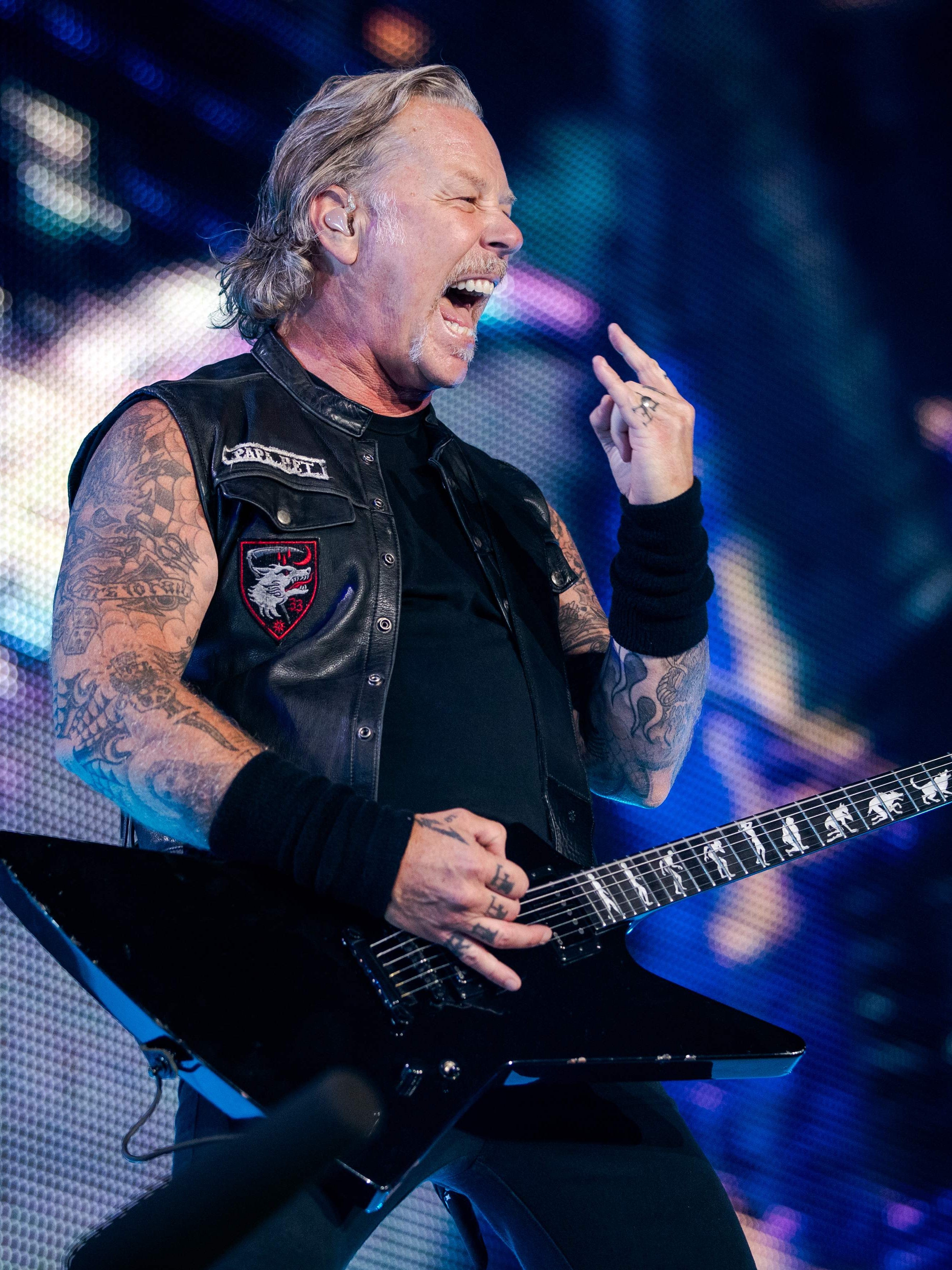 Metallica postpones tour while James Hetfield re-enters rehab