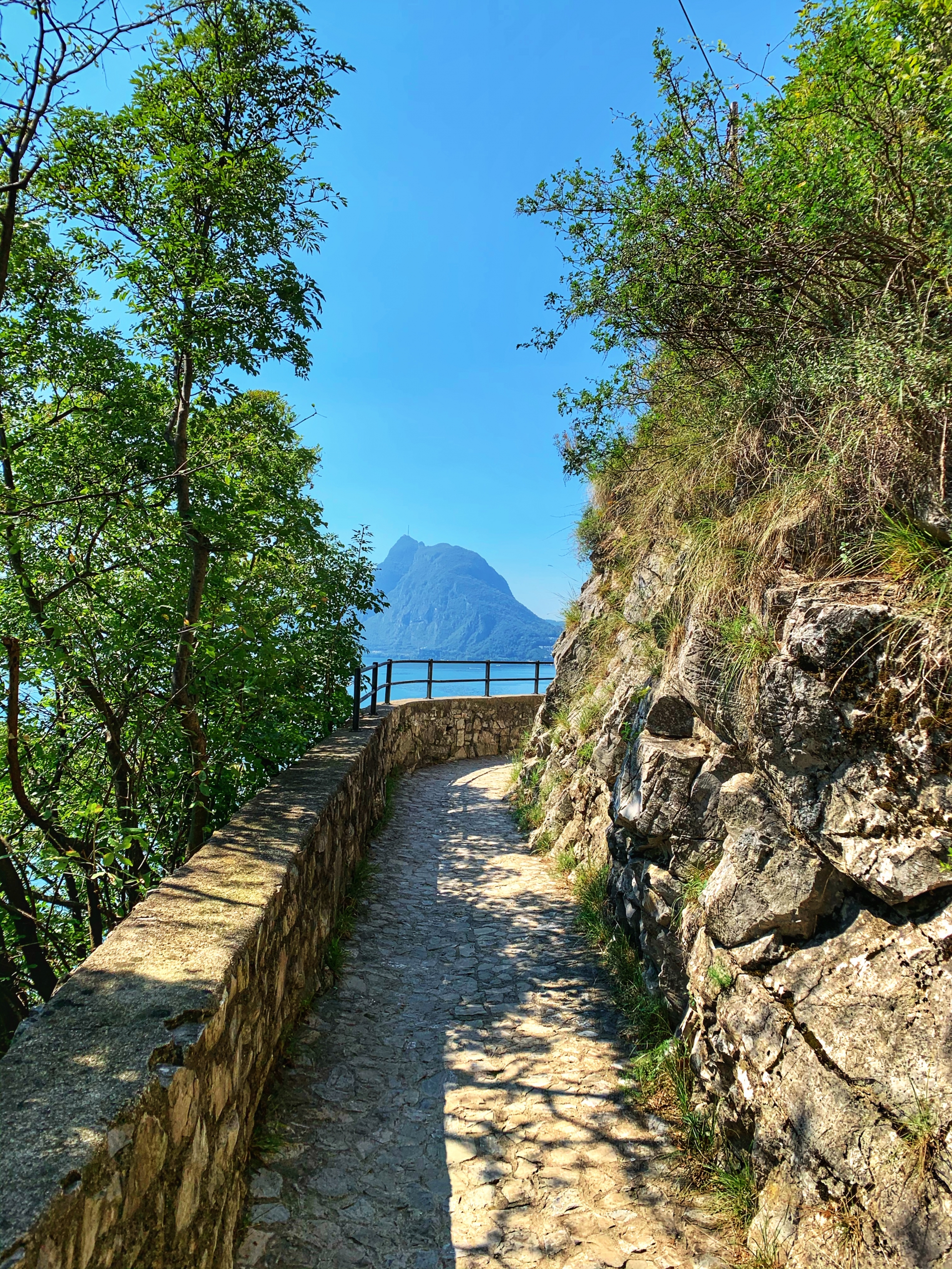 Day trip to Lake Lugano – Switzerland