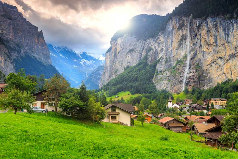 13 Must-See Things to Do in Lauterbrunnen | Holidays to Europe