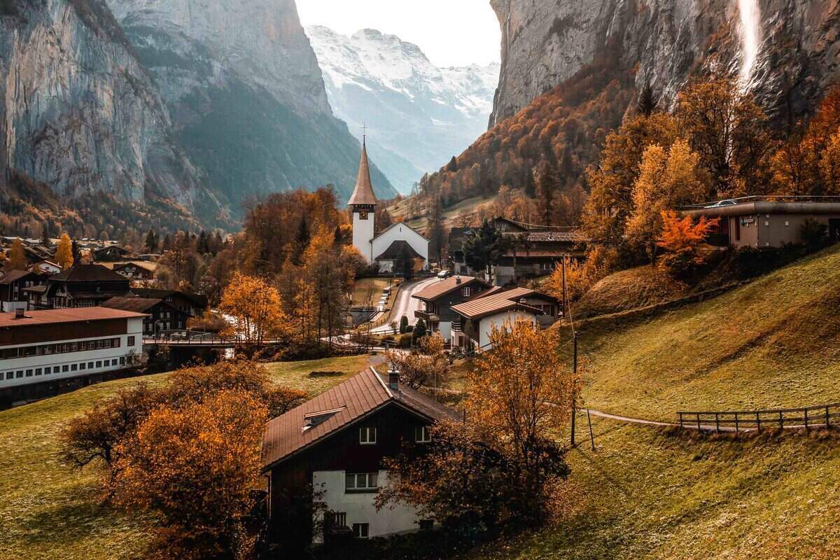 Lauterbrunnen in Autumn