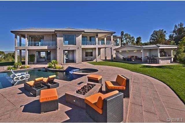 Here's a Look Around Chris Brown's Latest Disastrous House | Chris brown house, Chris brown, Brown house