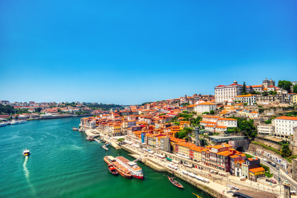 Best Neighbourhoods in Porto to Explore | Oliver's Travels