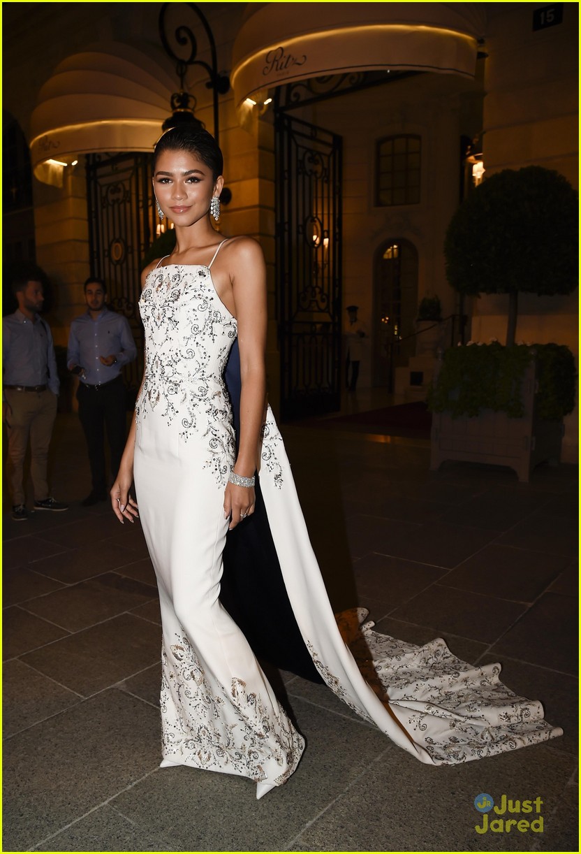 zendaya trapeze training ralph russo after party paris 05