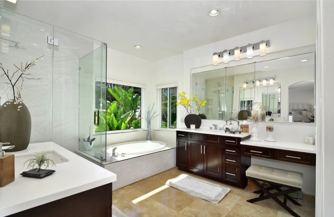 zendaya house bathroom