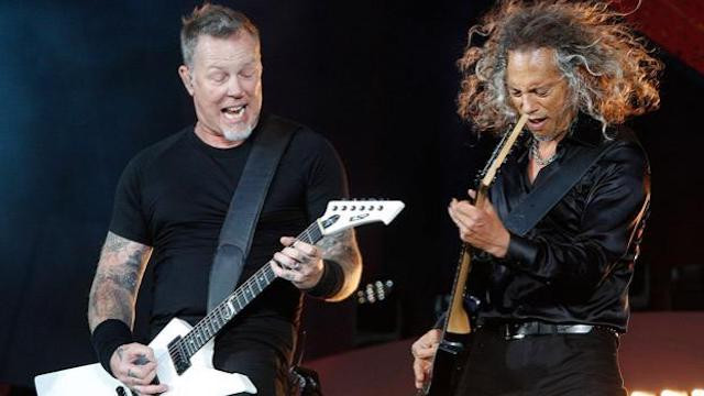 Metallica's Hetfield: I Wish I Could Play Guitar Like Kirk, But I Can't, He's Amazing