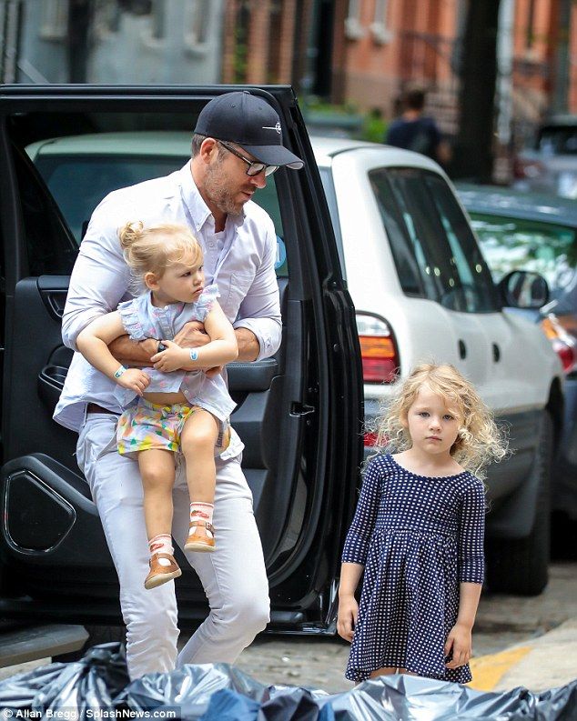 Ryan Reynolds is every inch the family man with Blake Lively | Blake and  ryan, Ryan reynolds kids, Blake lively ryan reynolds