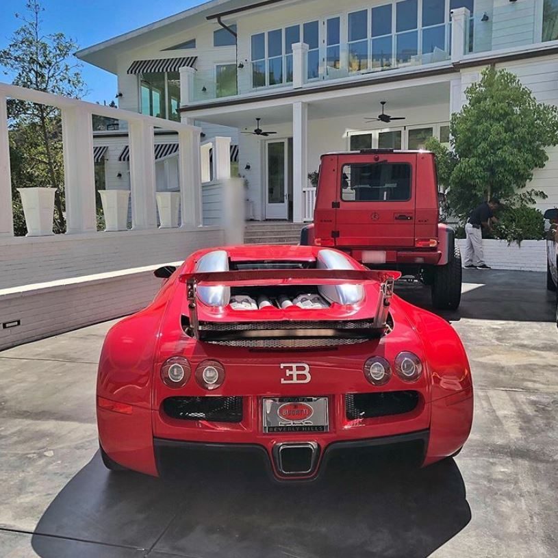  The hip-hop artist has plenty of garage space to house his luxury vehicles