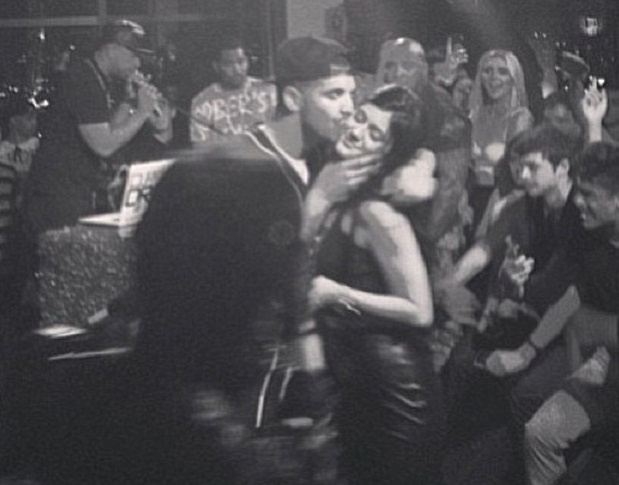 Platonic Relationship': Photo of Drake and Kylie Jenner at her sweet 16  resurfaces - Dublin's FM104