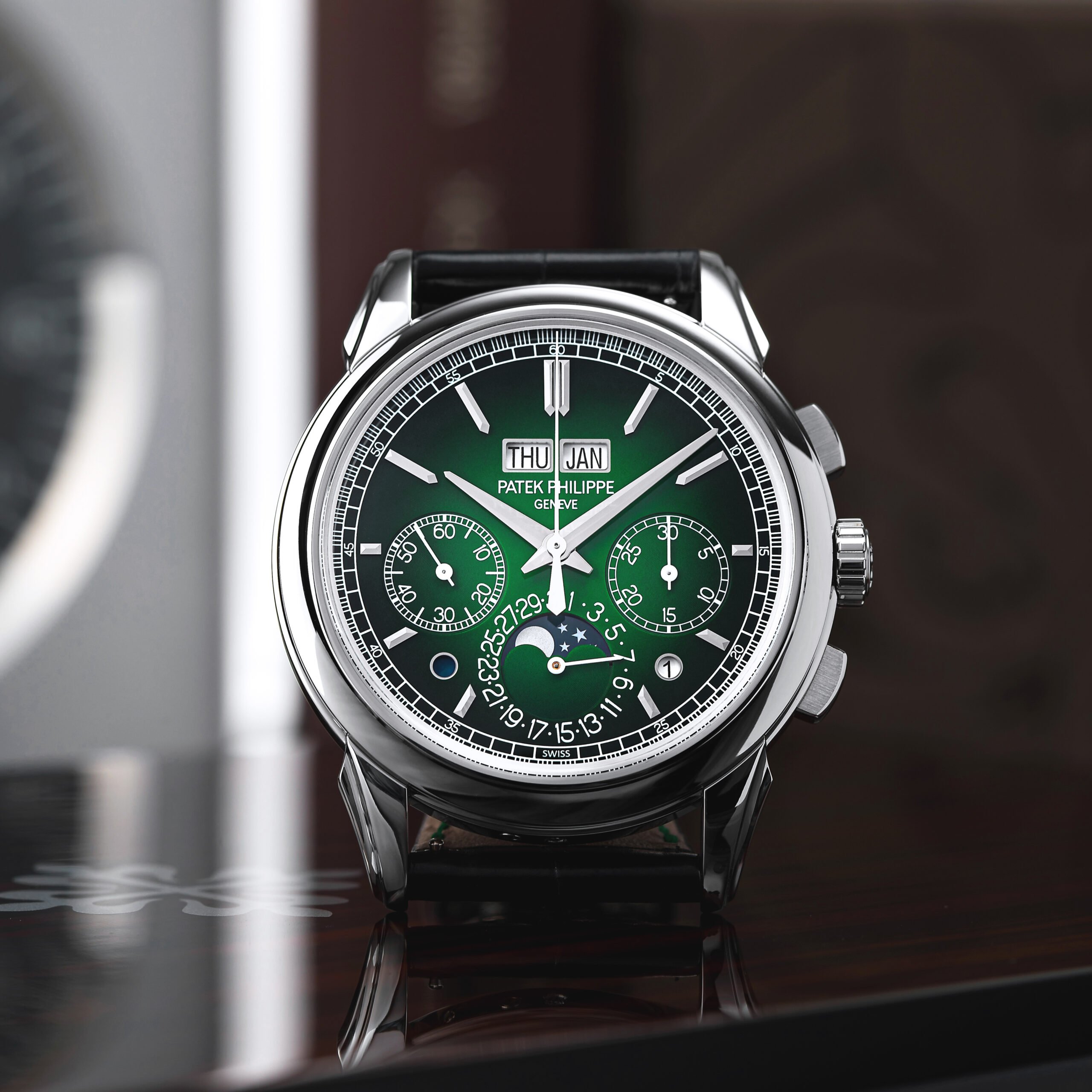 Patek Philippe 5270P-014 Perpetual Calendar Chronograph Review